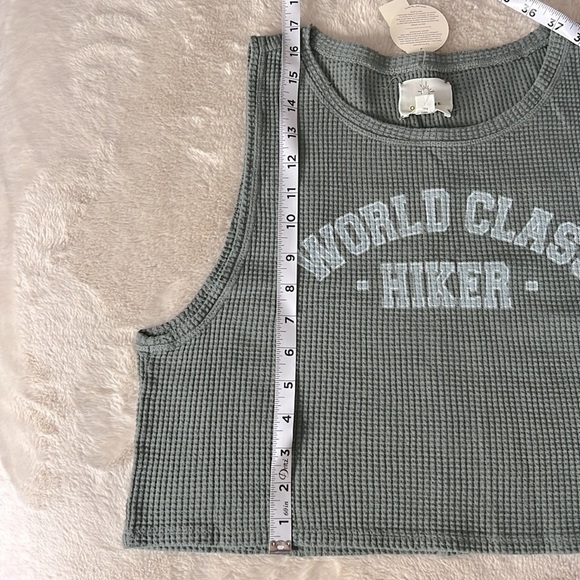 NWT Aerie Offline cropped tank top size medium - Picture 12 of 12